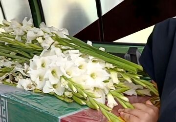 استقبال از پیکر شهید گمنام در مدرسه شاهد گل نرجس ارومیه