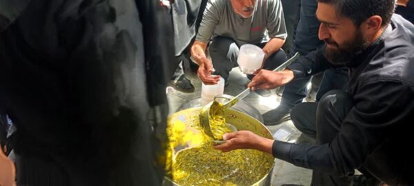 دسته عزاداری سالروز شهادت امام صادق(ع) در روستای ورجان قم