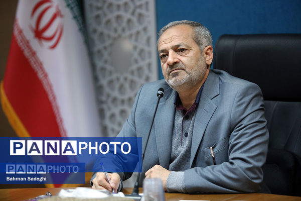 دیدار وزیر آموزش و پرورش با مسئولان اتحادیه انجمن‌های اسلامی دانش‌آموزی سراسر کشور