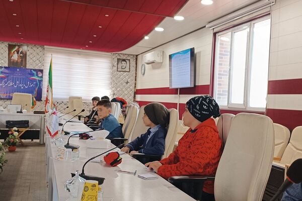 برگزاری جلسه آموزش خبرنویسی و خبرنگاری در کهریزک 