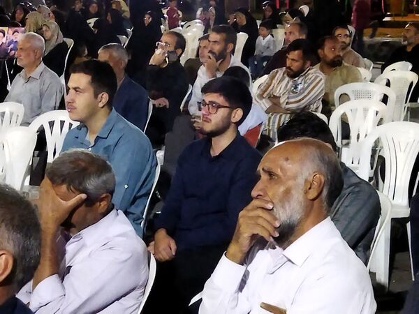 آیین بزرگداشت شهدای دفاع مقدس در مسیر«اتحاد مقدس»