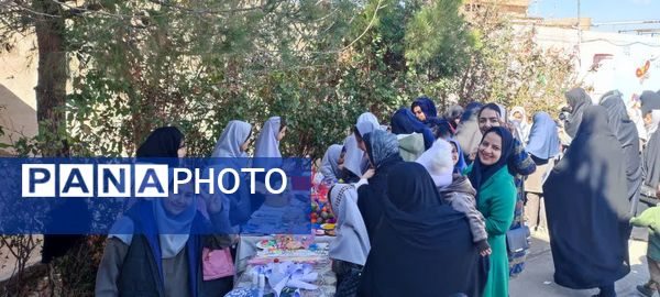  بازارچه مدرسه شهید نجفی فدافن کاشمر