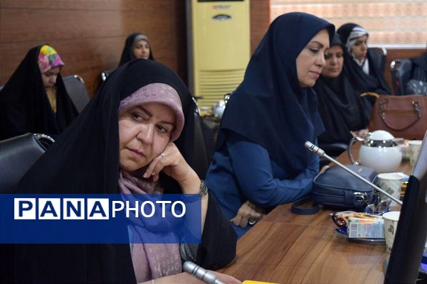 منطقه ۱۴ پیشگام قدردانی از حافظان سلامت روان دانش‌آموزان 