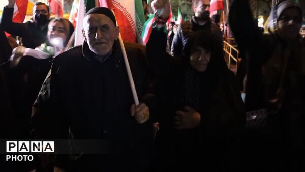 هستیم بر آن عهد که بستیم