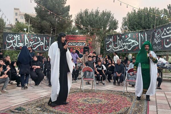 تعزیه‌خوانی دهه دوم محرم در بهارستان‌۲