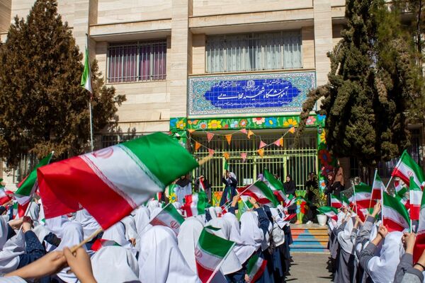 برگزاری همایش یاوران انقلاب، پیشتازان مقاومت در شهرستان محلات