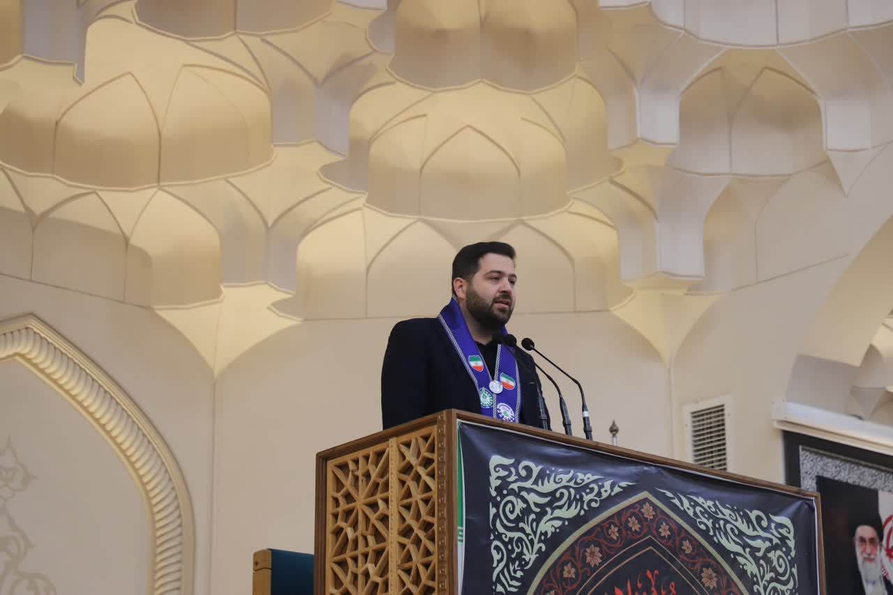 نوجوانان امروز می‌توانند روایت‌گر فرهنگ اهل‌بیت(ع) باشند