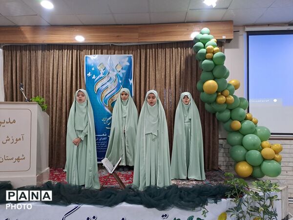طنین ندای معنویت در هفتمین اجلاس سراسری نماز دانش‌آموزی شهرستان مه‌ولات