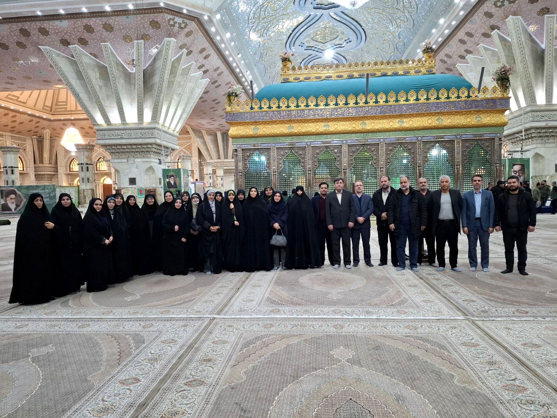  سوادآموزی یک ابزار مهم برای تحقق آرمان‌های انقلاب است