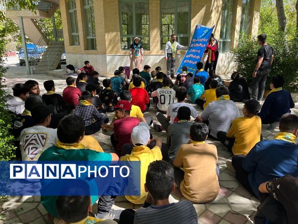 پیش اردوی شهرستانی دانش‌آموزان پیشتاز ناحیه یک شهرکرد