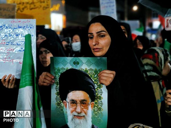 میدان ۲۲ بهمن گلوگاه، کانون آرمان‌ها