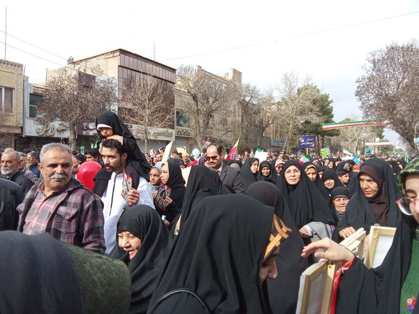 خاطره‌هایی زنده از راهپیمایی ۲۲ بهمن نیشابور