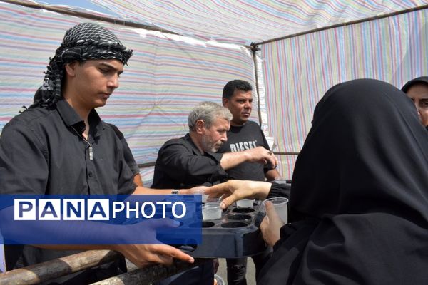 پیاده روی دلدادگان اربعین حسینی ع در اسلامشهر به سوی امامزاده اسماعیل