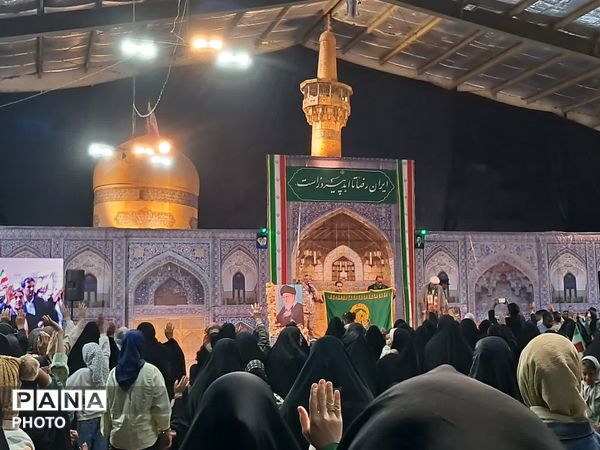 حضور گسترده مردم شهر نیر در جشن زیر سایه خورشید