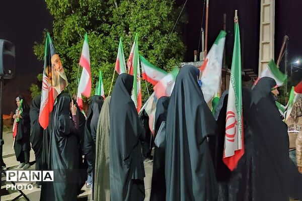 حضور تاریخ ساز و سراسر حماسه مردم در خیابان های شهر بار
