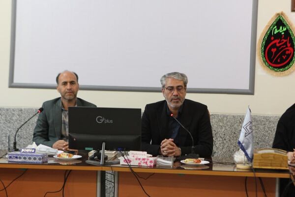 تجلیل از دانش‌آموز خبرنگاران پانا کاشان