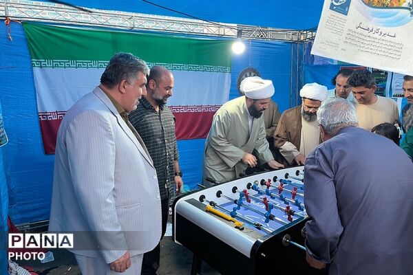 برپایی غرفه های مهدویت، فرهنگی هنری، بهداشت - سلامت، ورزشی و بسیج فرهنگیان در چهاردانگه