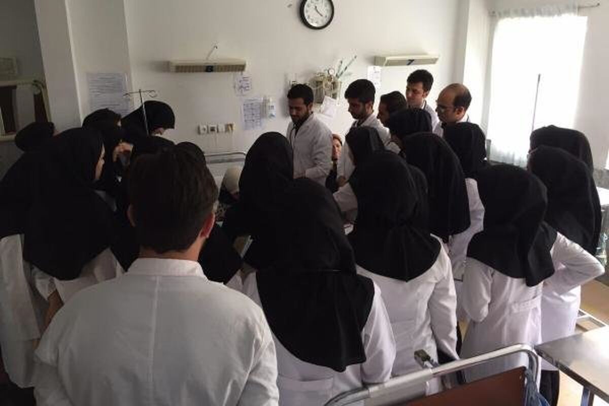 تصویب کارآموزی و کارورزی دانشجویان دانشگاه آزاد در دانشگاه‌های دولتی