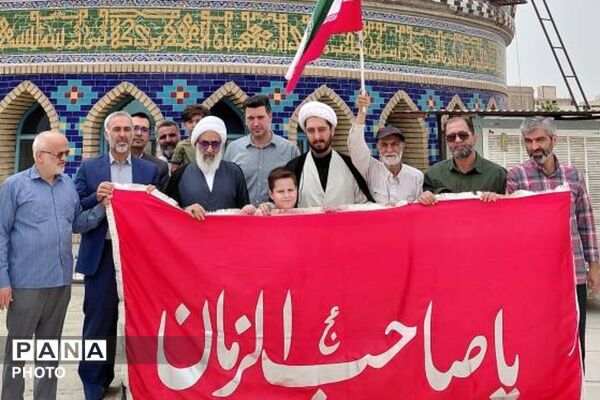 مصلی شهر میزبان اجتماع پرشور نمازگزاران شهرستان ورامین