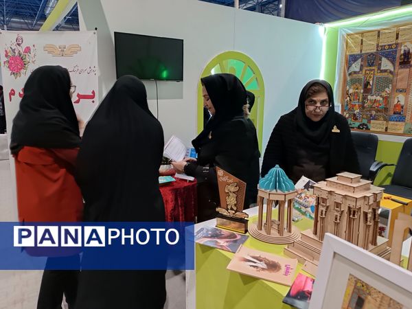 حضور پررنگ دانش‌آموزان در نمایشگاه آثار و دستاوردهای پژوهش و فناوری خراسان رضوی