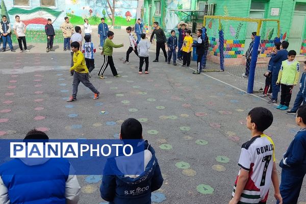 «جام اقتدار» در دبستان پانزده خرداد ناحیه دو شهرری 