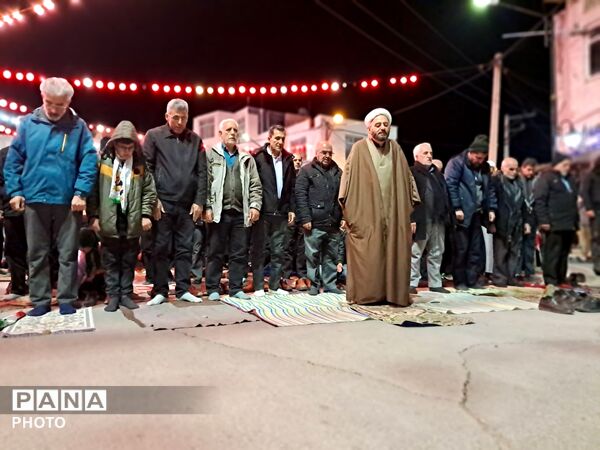  درگزین در سوگ رهبر شهید و کودکان میناب