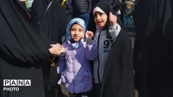 خروش مردمان مشهدی در راهپیمایی حماسی روز قدس 