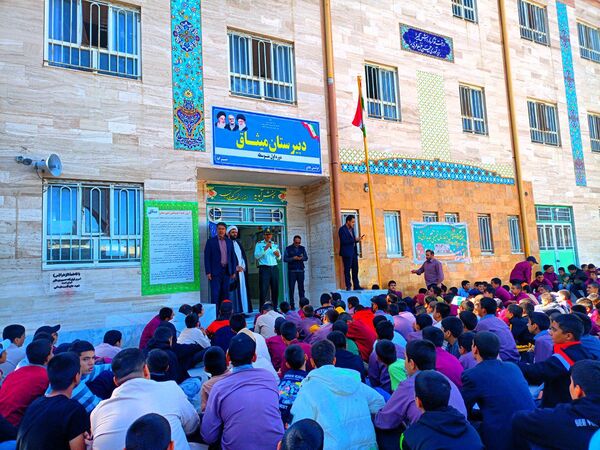 حضور رییس پلیس فتا شهرستان کاشمر در دبیرستان میثاق