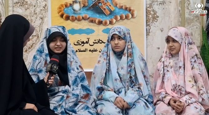 آیین معنوی اعتکاف دانش‌آموزی دختران در مسجد امام حسین(ع) قم