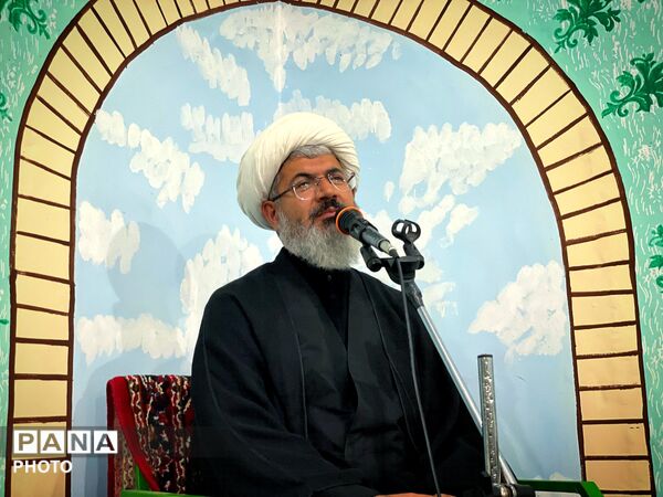 حضور امام جمعه شهرستان کاشمر در روستای نای