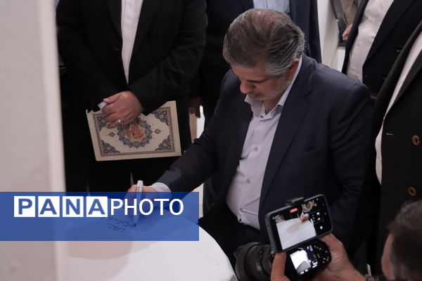 هفدهمین نمایشگاه بین‌المللی سنگ ایران در شهر نیم ور افتتاح شد