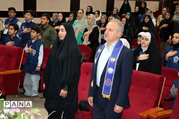 گردهمایی بزرگ خبرنگاران دانش آموز پانا در شهرستان شهریار و تجلیل از فعالان این عرصه