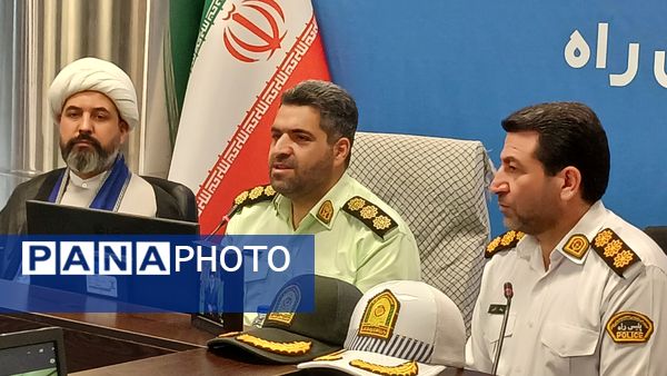 جمعی از دانش‌آموزان استان البرز به عنوان همیار پلیس انتخاب شدند