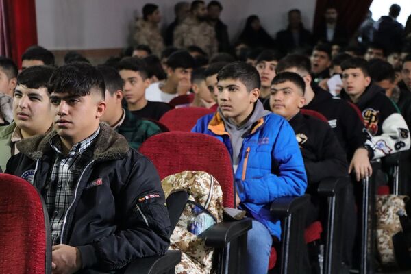 اعزام راهیان نور پسران ناحیه یک بهارستان