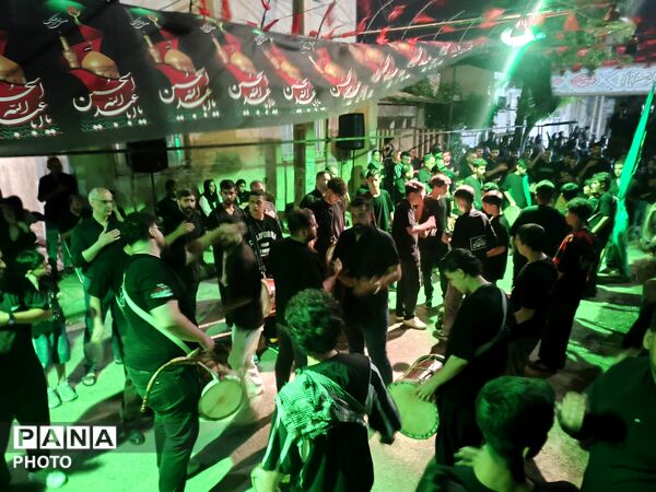 مراسم سقایی و عزاداری عاشقان سیدالشهدا(ع) در کمالشهر کرج