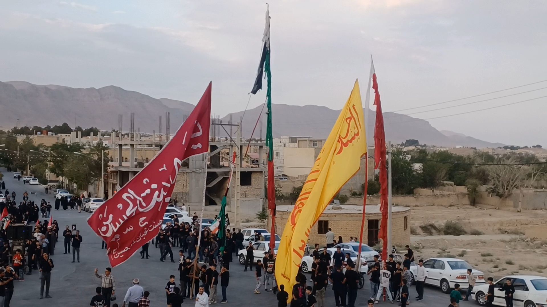 تجلی عشق در اربعین، از دهق تا کربلا 