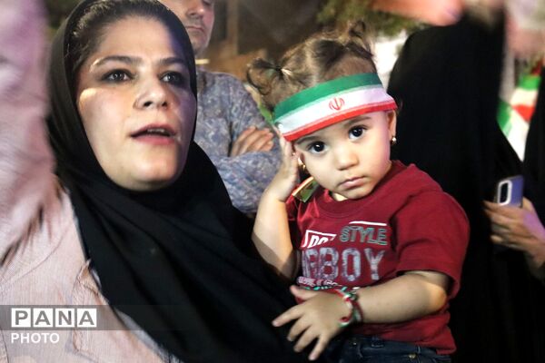  نود و یکمین شب از اجتماعات در حسینیه امام خمینی میهمان قاب پانا