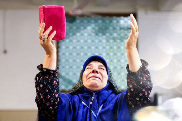 اعتکاف مادر و دختری در مسجد مقدس جمکران
