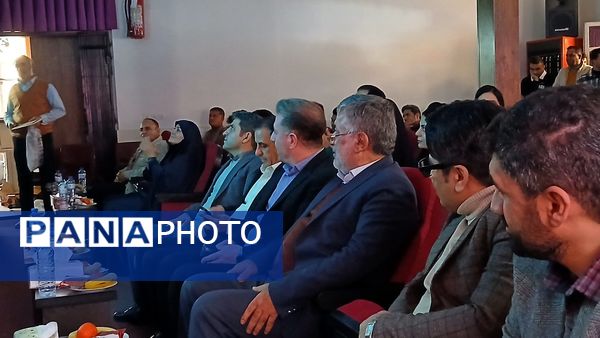 گرامیداشت روز دانشجو در دانشگاه آزاد اسلامی نظرآباد 