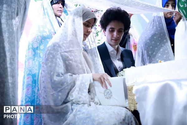 میدان فلسطین میزبان جشن عقد یکی از زوج های جانفدای تهرانی