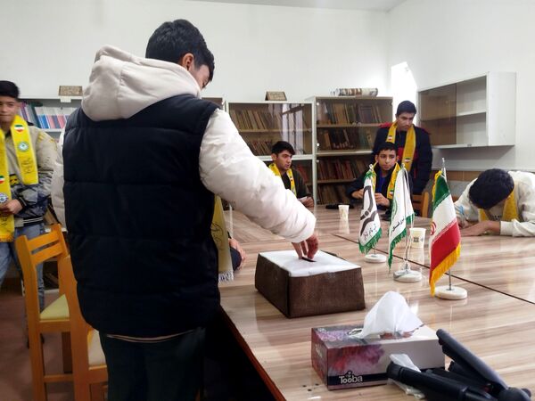 انتخابات شورای دانش‌آموزی در شهرستان فاروج 