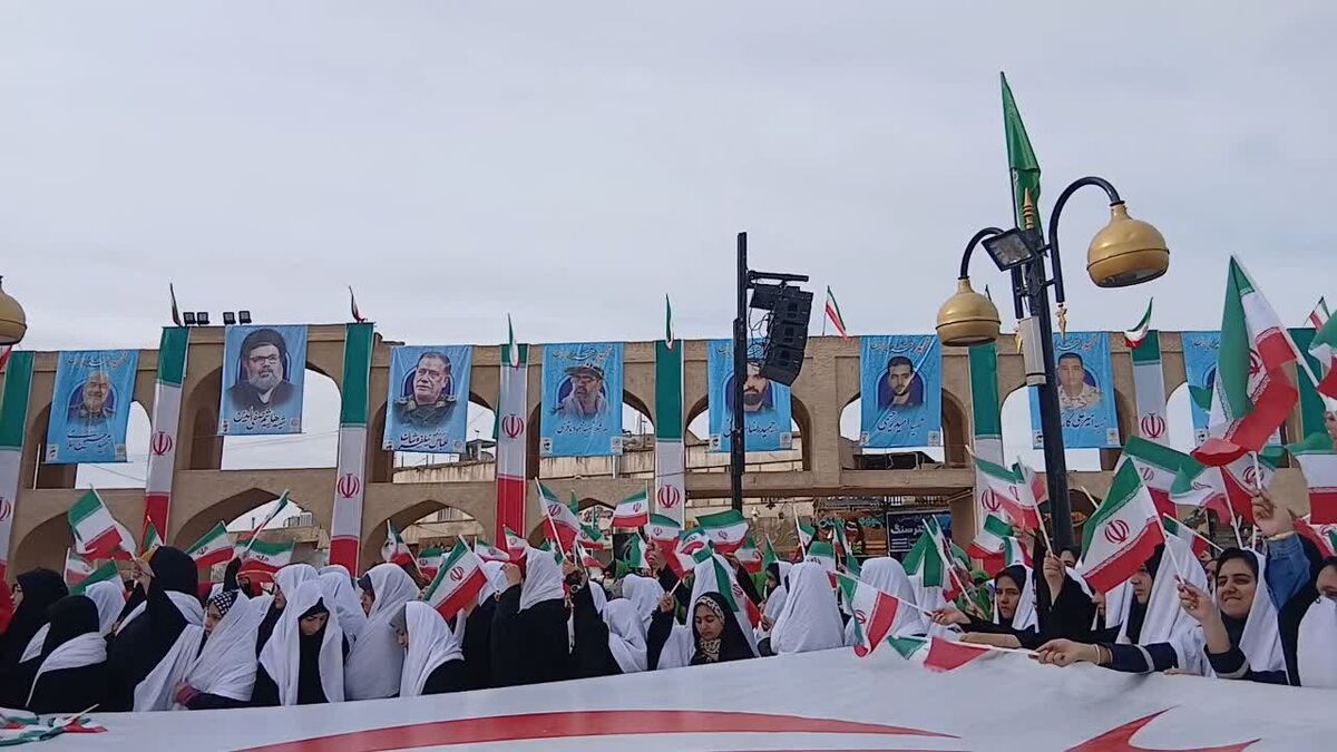 ۲۲ بهمن، نه فقط یک روز در تقویم که نبض تاریخ است