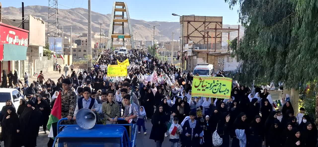 حضور پرشور مردم پلدختر در راهپیمایی روز ملی مبارزه با استکبار جهانی