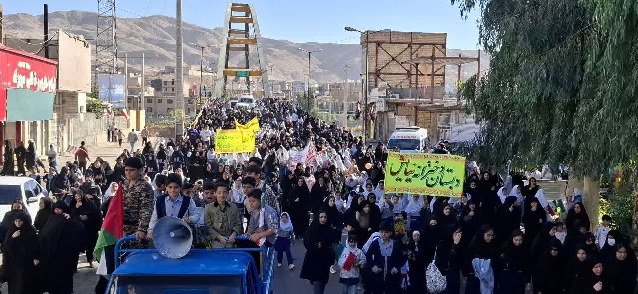 حضور پرشور مردم پلدختر در راهپیمایی روز ملی مبارزه با استکبار جهانی