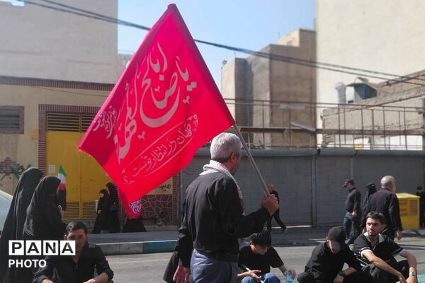 شکوه وداع در تهران؛ تجلی عهد وفاداری