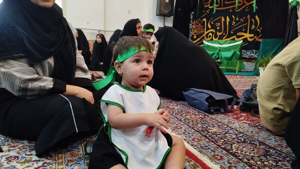 آیین شیرخوارگان حسینی در نخستین روز محرم در مساجد  نیشابور و شهر بار