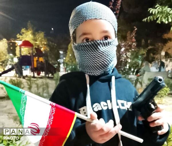 تجمع و راهپیمایی مردم حماسه‌آفرین و پای‌کار محله آبرسانی شهرستان فردیس