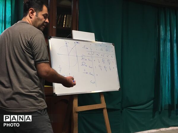 جهاد آموزش در حسینیه مکتب القرآن همدان