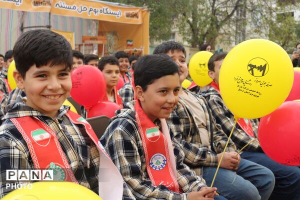 آیین افتتاحیه طرح ملی «با انرژی‌ها» در دبستان معلم اردبیل