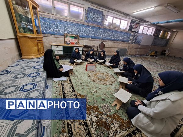 مسابقات آموزشگاهی قرآن و عترت در مدارس شهرستان قدس